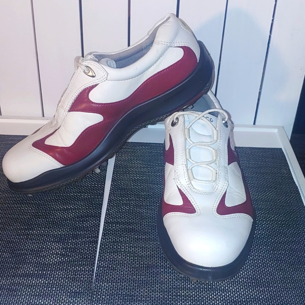 ECCO womens golf shoes size 39